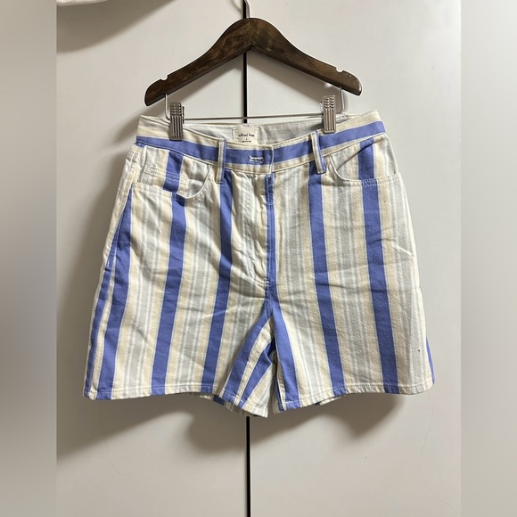 Aritzia Wilfred Free Mercury Short | High-waisted Denim-like Shorts - Picture 4 of 6